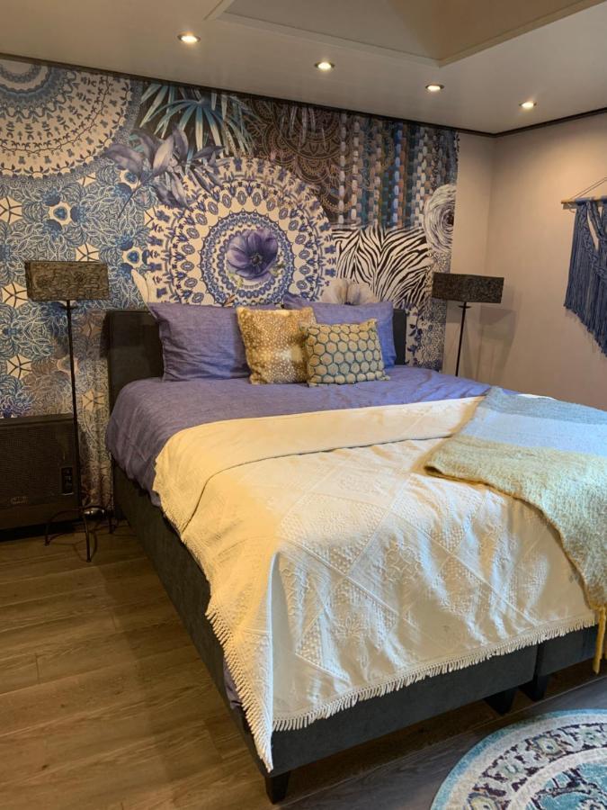 Het Atelier, Sfeervolle B&B Compleet Appartement In Hartje سْتابهورست المظهر الخارجي الصورة